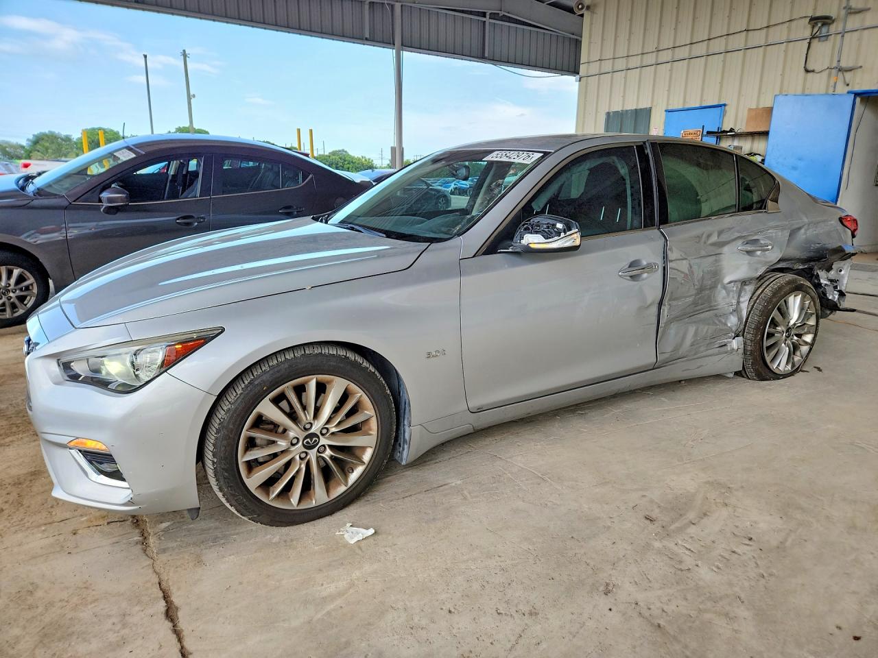 2020 Infiniti Q50 Luxe, VIN JN1EV7AP5LM208516 — Rear end