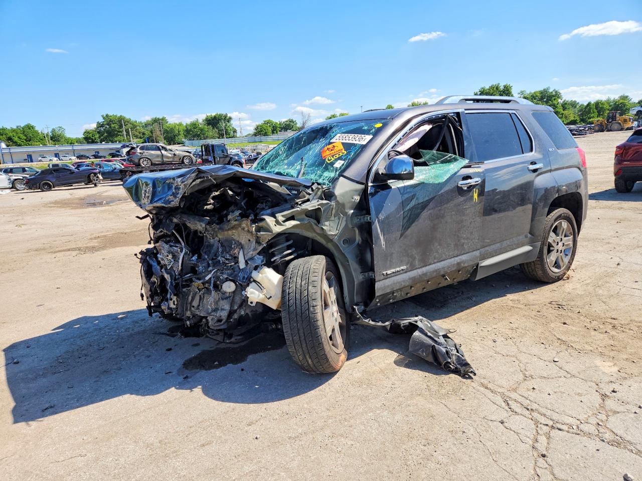 2013 GMC Terrain SLT, VIN 2GKFLWE30D6123872 — Front end