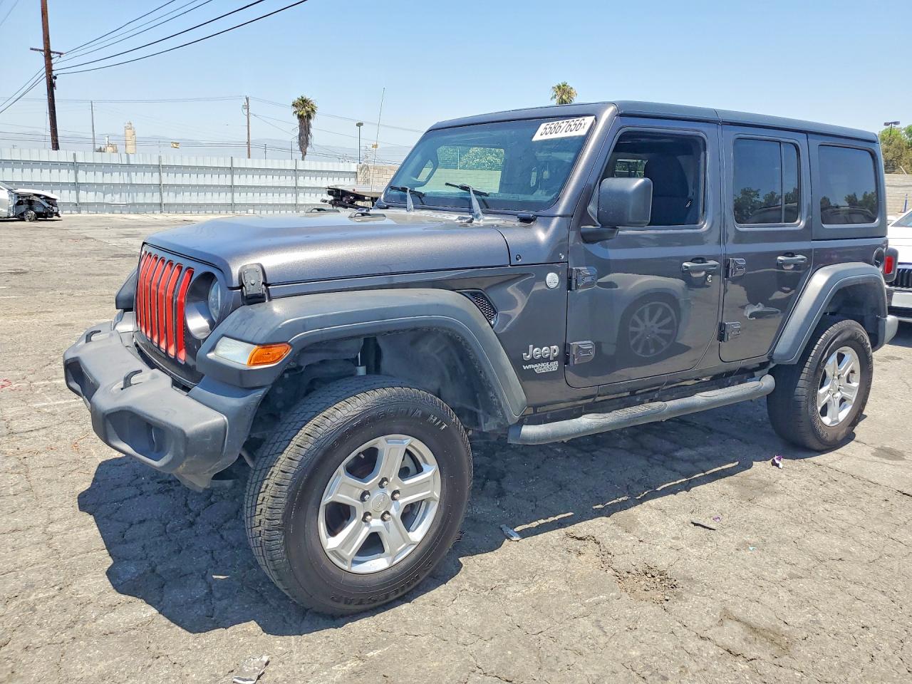 2018 Jeep Wrangler Unlimited Sport, VIN 1C4HJXDNXJW145348 — Minor dents and scratches