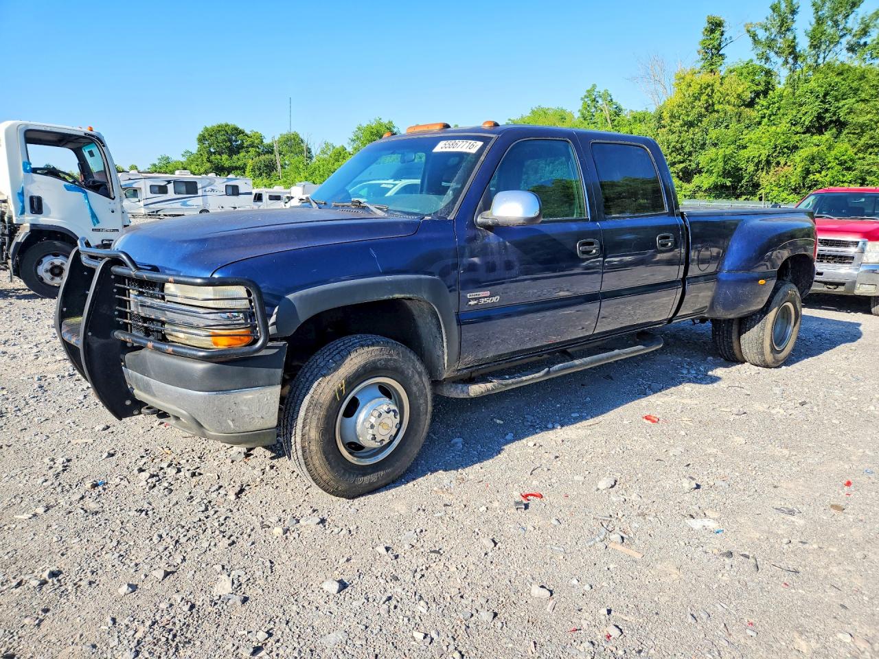 2002 Chevrolet Silverado 3500 LS, VIN 1GCJK33192F121954 — Water / flood