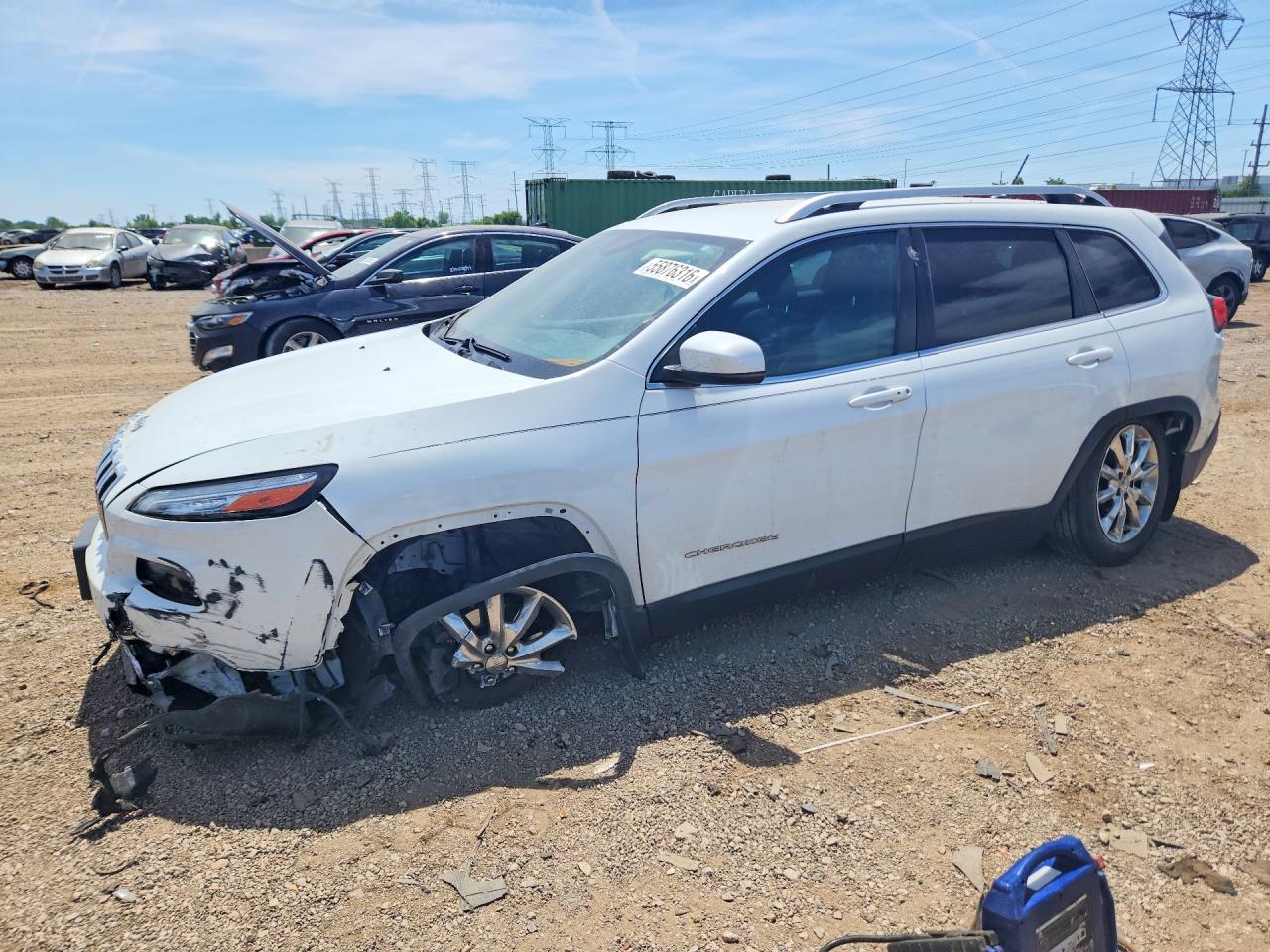 2015 Jeep Cherokee Limited, VIN 1C4PJLDS7FW539052 — Перед