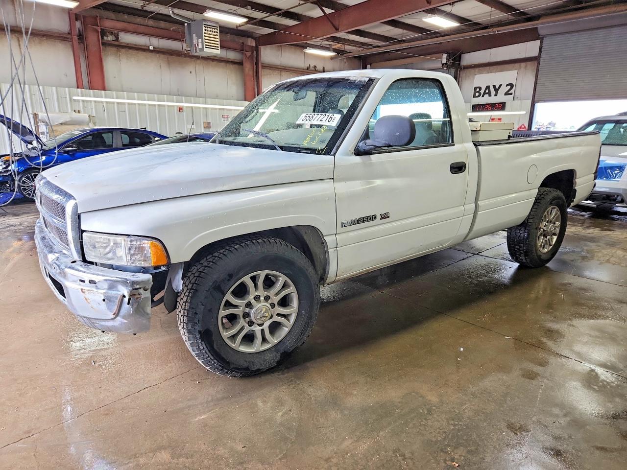 2001 Dodge 2500, VIN 3B7KC26ZX1M530296 — Undercarriage