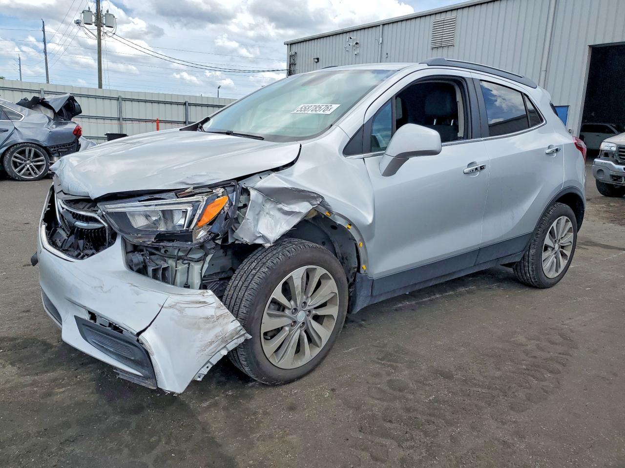 2020 Buick Encore Preferred, VIN KL4CJASB1LB013177 — Auction photo 1 of 13
