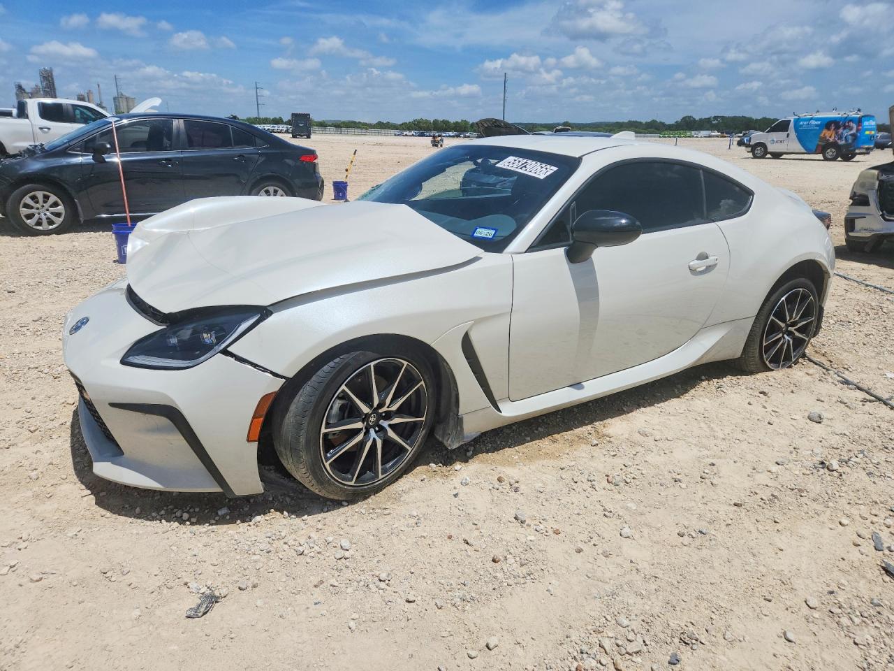 2024 Toyota 86, VIN JF1ZNBB11R9758003 — Front end