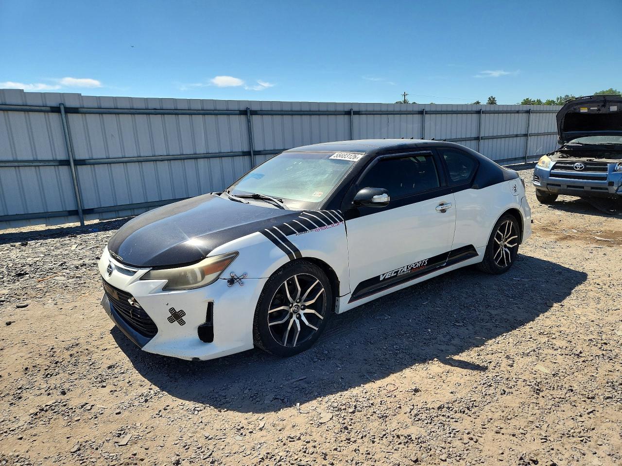 2015 Scion tC, VIN JTKJF5C79FJ009302 — Rear end