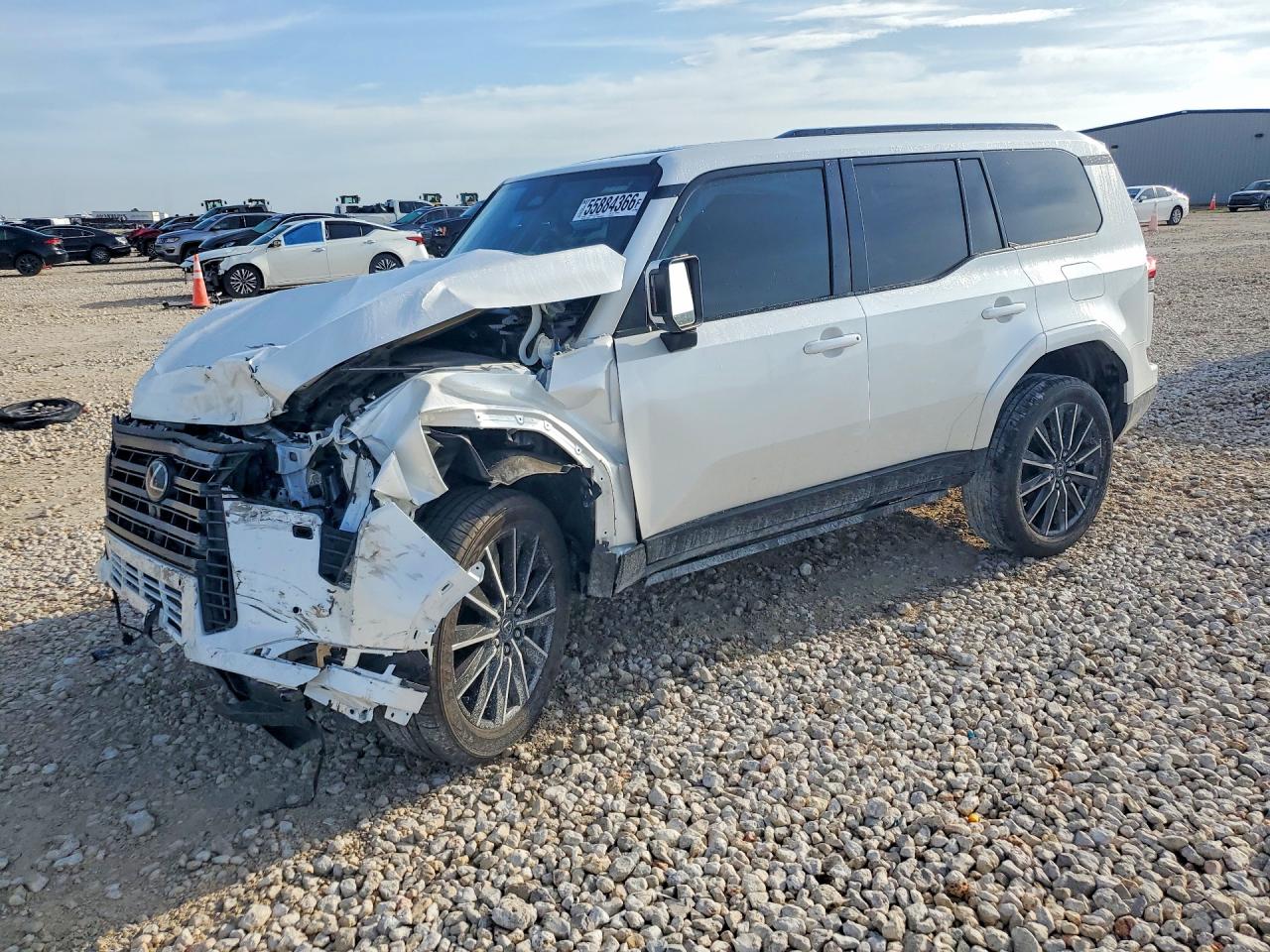 2024 Lexus GX 550 Luxury+, VIN JTJVBCDX7R5031381 — Перед