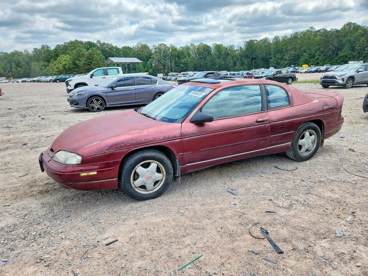 1996 Chevrolet Monte Carlo Z34, VIN 2G1WX12X4T9256831 — Normal wear