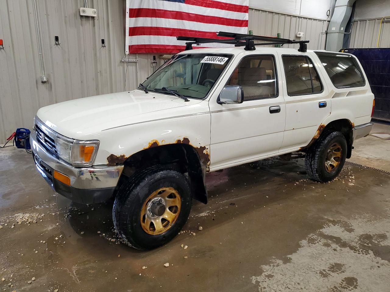 1994 Toyota 4Runner, VIN JT3VN39W2R0152525 — Front end
