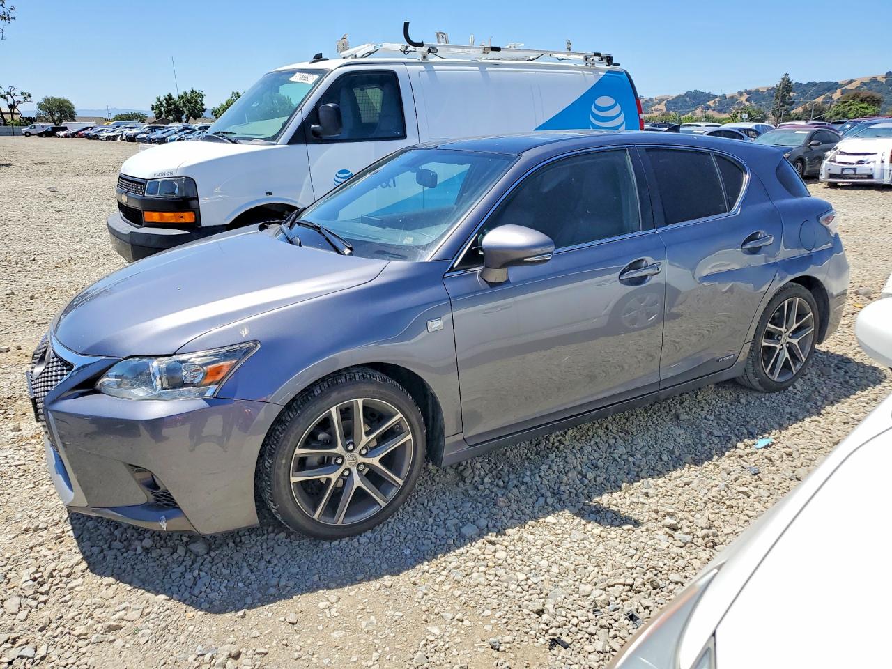 2015 Lexus CT 200h, VIN JTHKD5BH2F2216151 — Side
