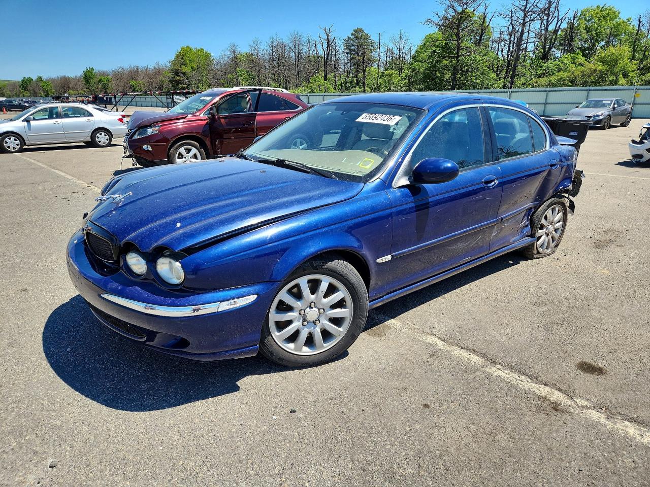 2002 Jaguar X-Type, VIN SAJEA51D22XC40537 — Rear end