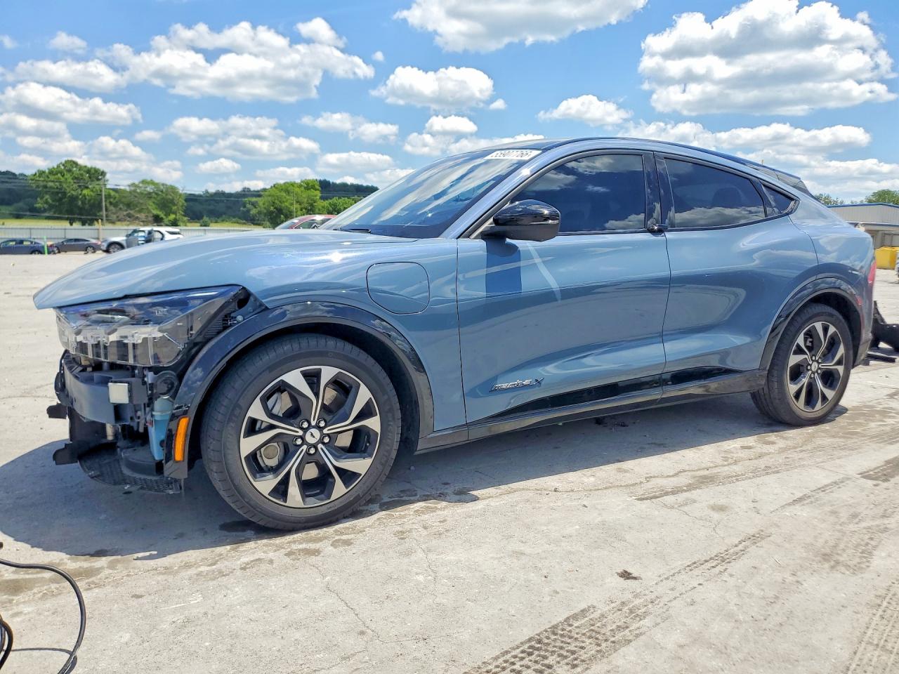 2023 Ford Mustang Mach-E Premium, VIN 3FMTK3R7XPMA88289 — Front end