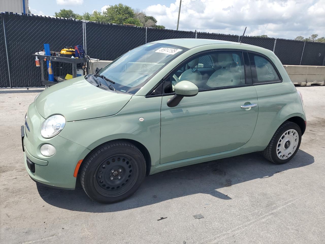 2014 FIAT 500 Pop, VIN 3C3CFFAR5ET195264 — Front end