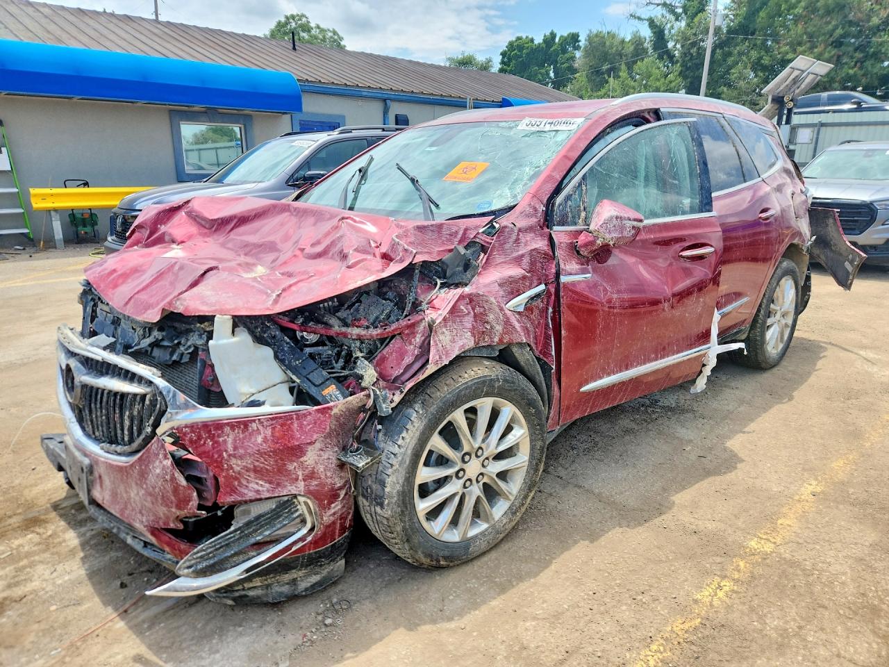 2020 Buick Enclave Essence, VIN 5GAERBKW8LJ294059 — All over