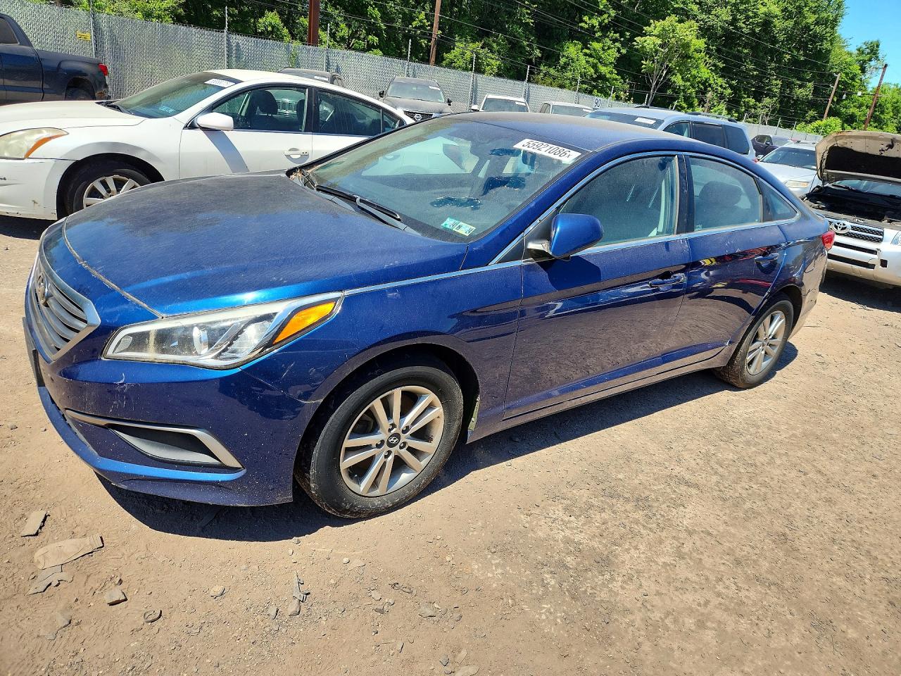 2016 Hyundai Sonata SE, VIN 5NPE24AF6GH409367 — Partial repair