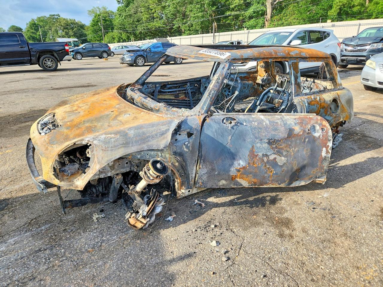 2012 MINI Hardtop S, VIN WMWSV3C59CTY16627 — Burn