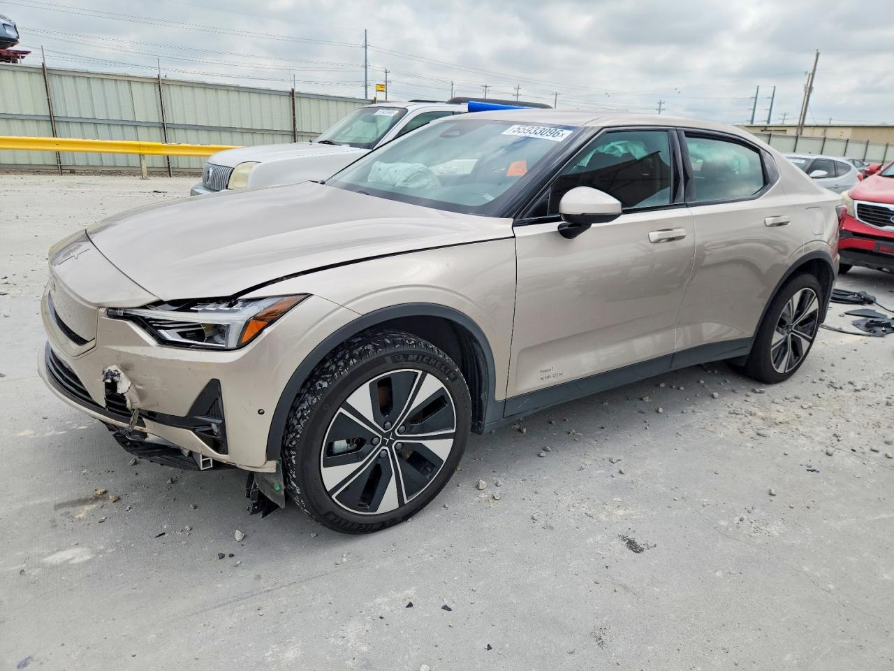 2024 Polestar 2, VIN YSMFE3KA4RL235729 — Бок