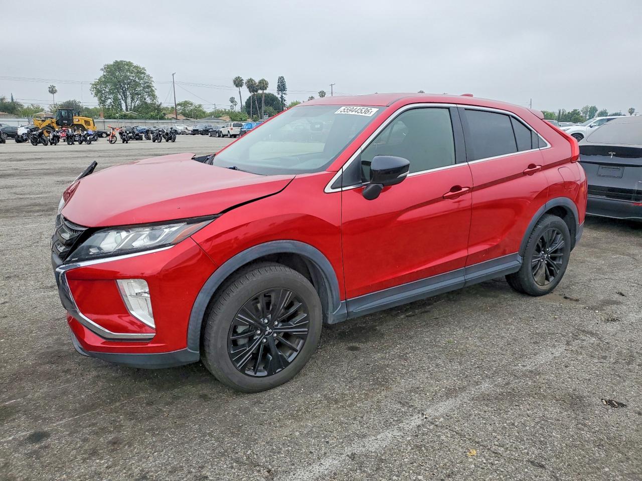 2018 Mitsubishi Eclipse Cross LE, VIN JA4AT4AA4JZ057836 — Front end