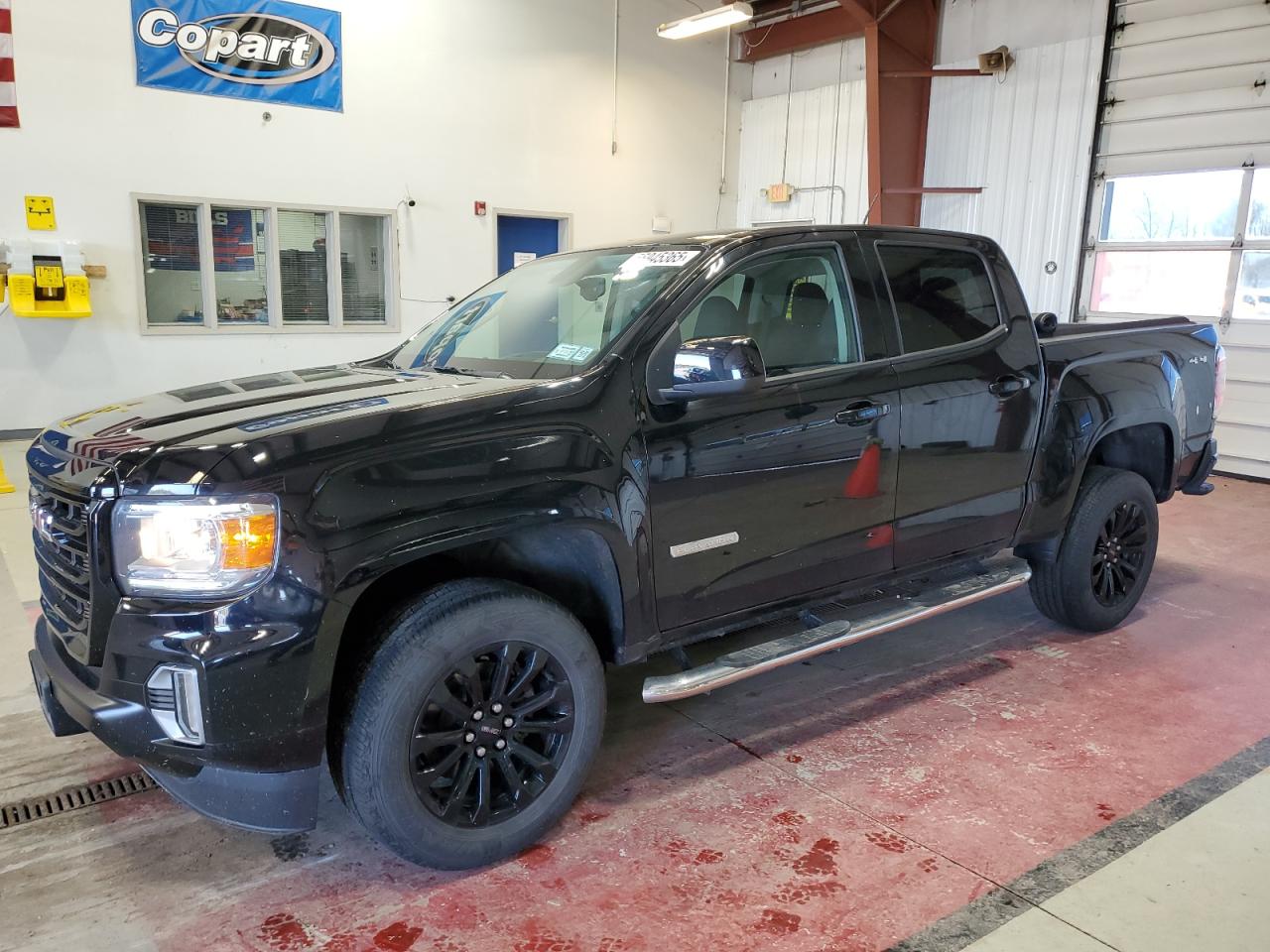 2022 GMC Canyon 4WD Elevation, VIN 1GTG6CEN7N1328469 — Front end