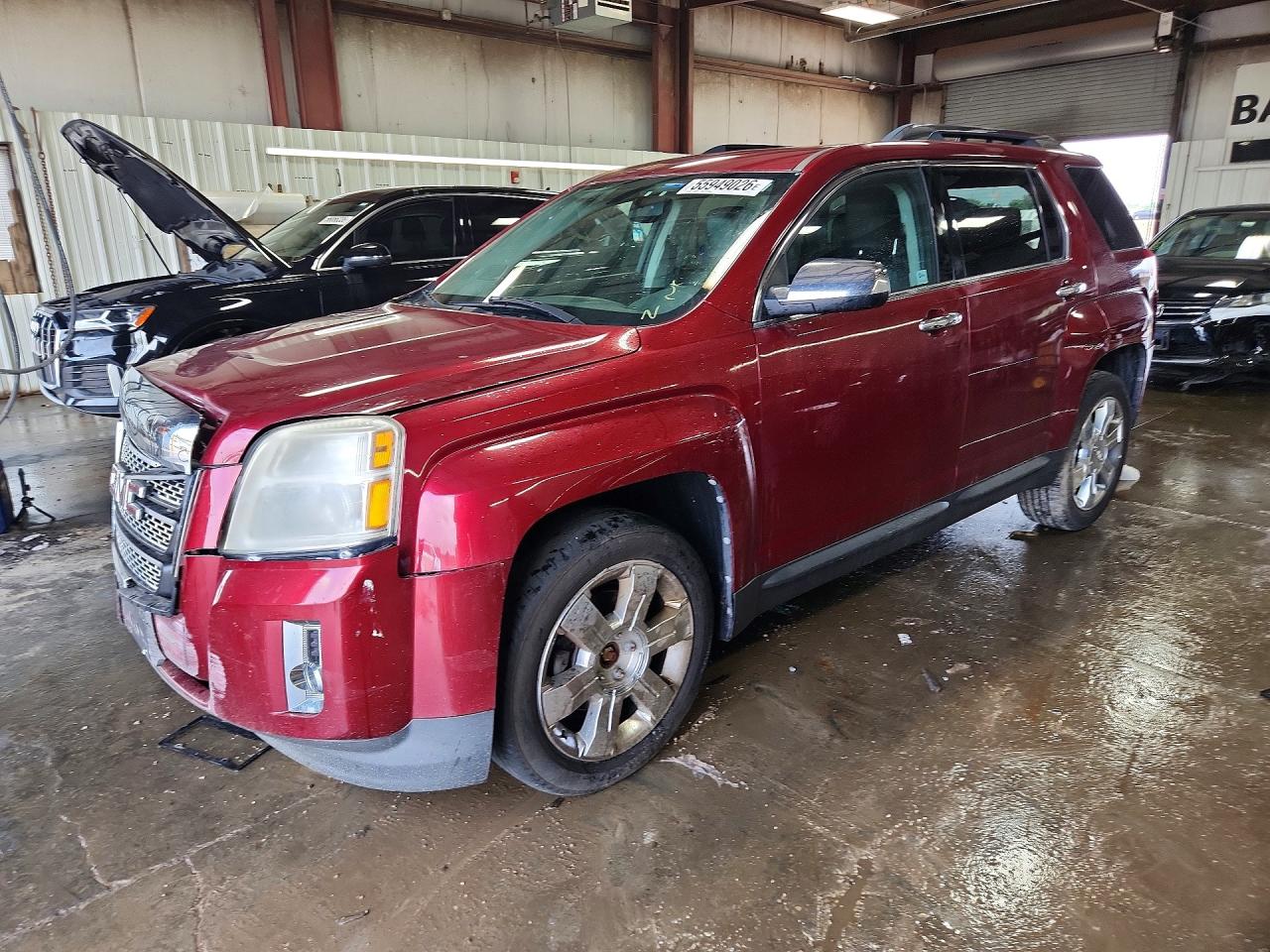 2011 GMC Terrain SLT-2, VIN 2CTFLWE54B6365658 — Front end