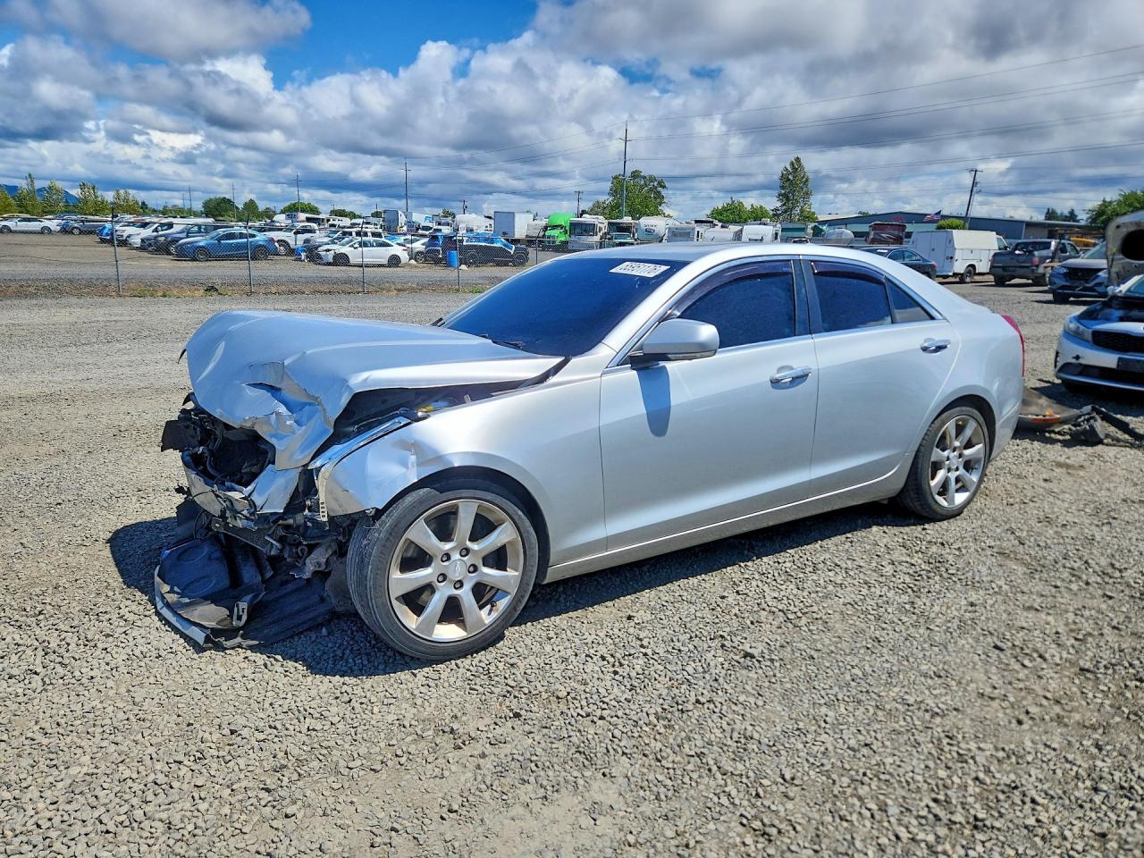 2015 Cadillac ATS Luxury RWD, VIN 1G6AB5SA2F0122193 — Front end