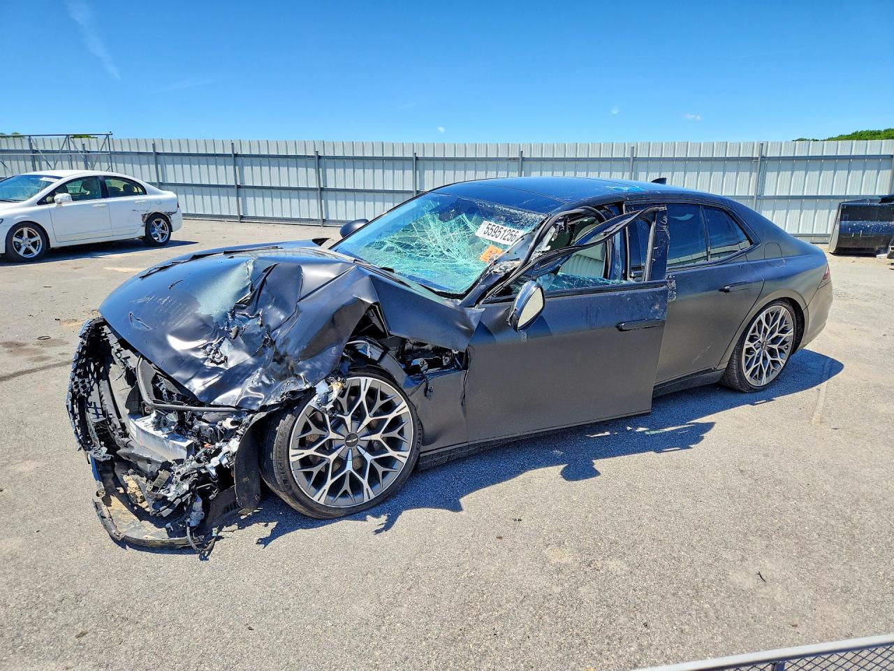 2023 Genesis G90 e-SC, VIN KMTFC4SD3PU028727 — Front end