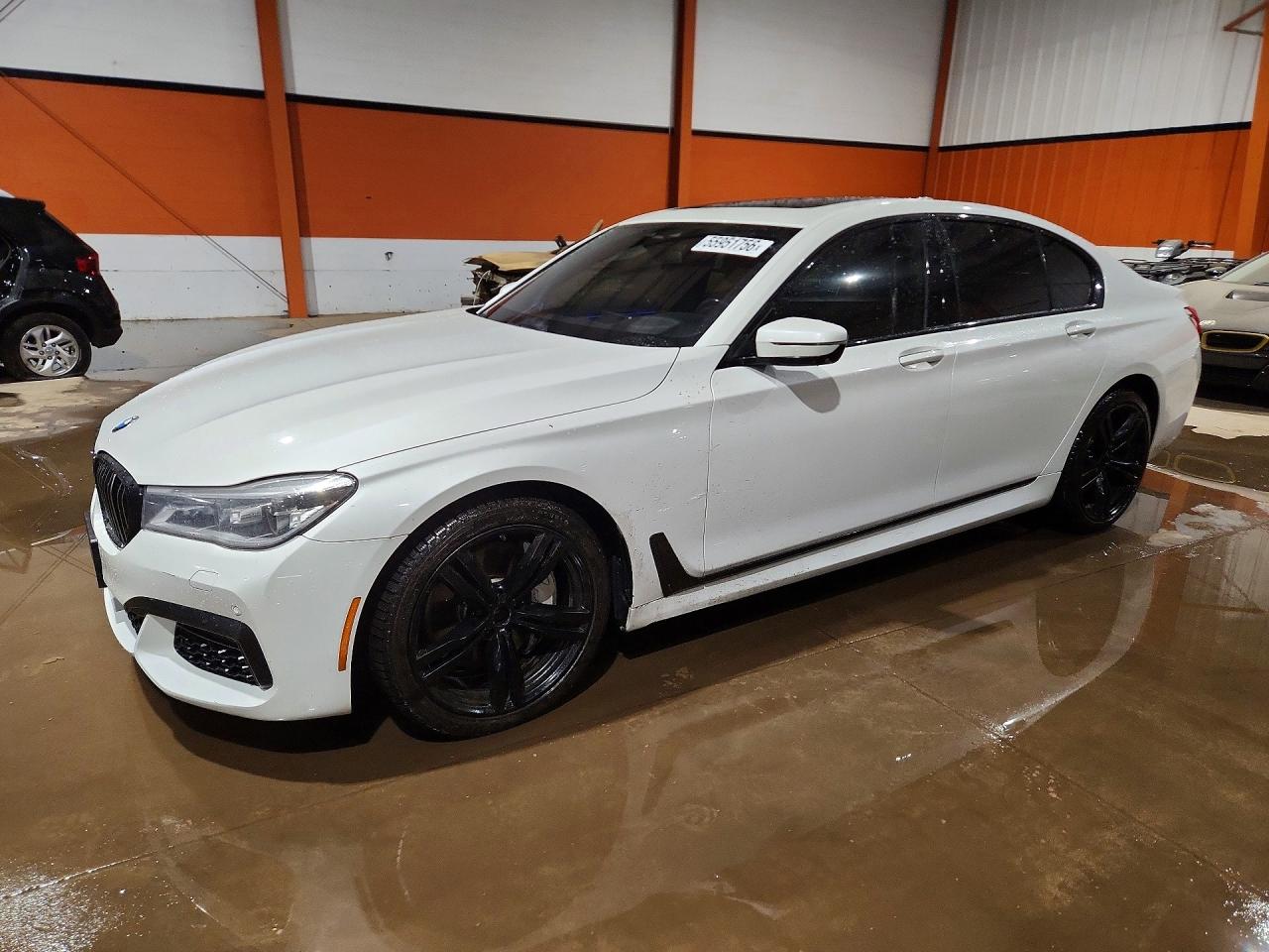 2016 BMW 7 Series 750i xDrive, VIN WBA7B0C52GGF92213 — Rear end