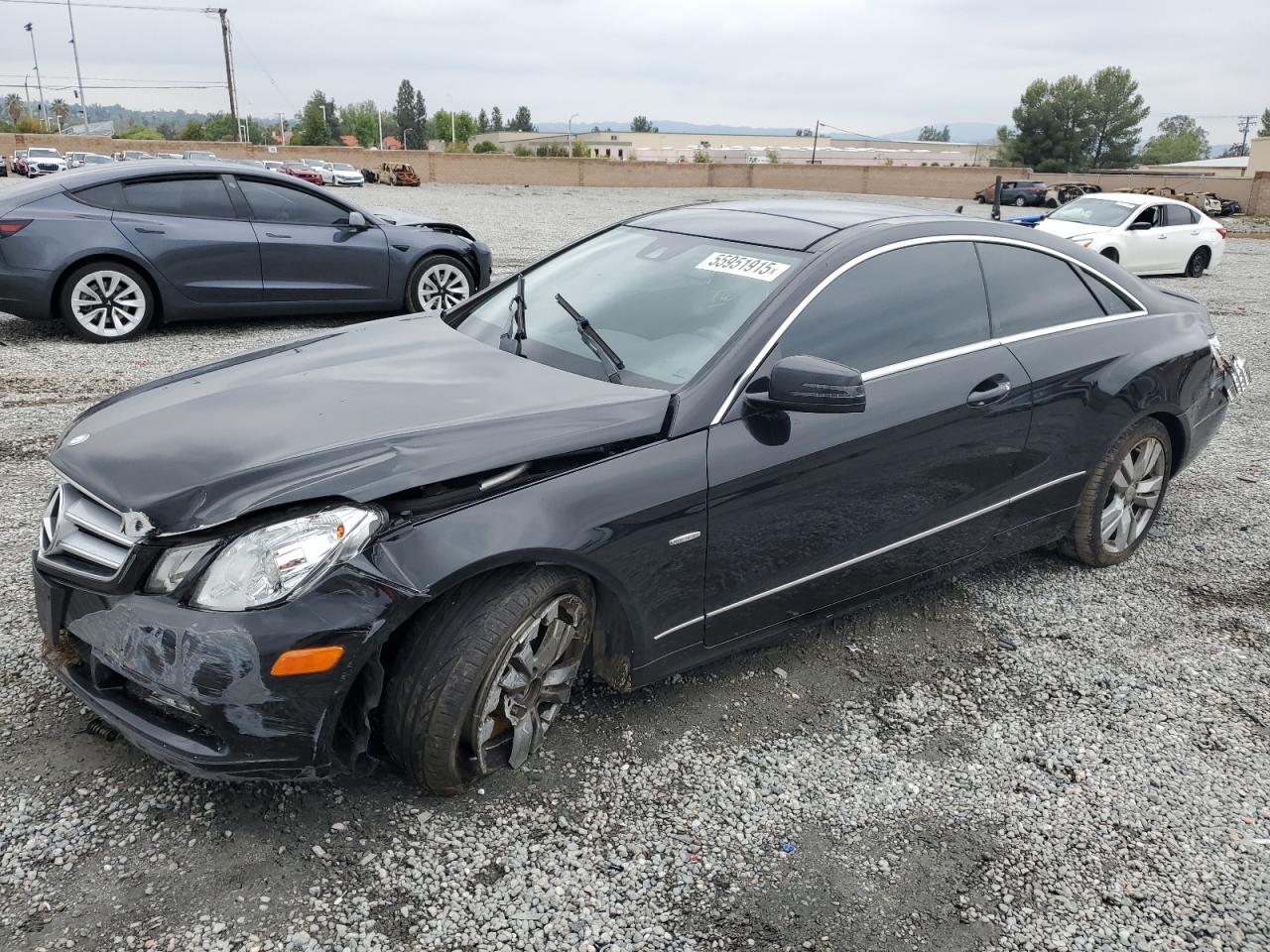 2012 Mercedes-Benz E 350, VIN WDDKJ5KB0CF140171 — Undercarriage