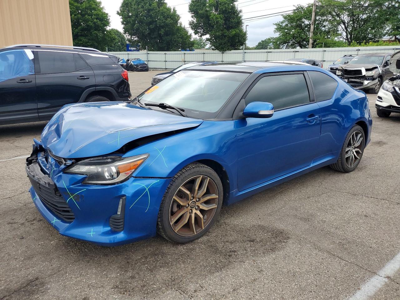 2016 Scion tC, VIN JTKJF5C76GJ023529 — Front end