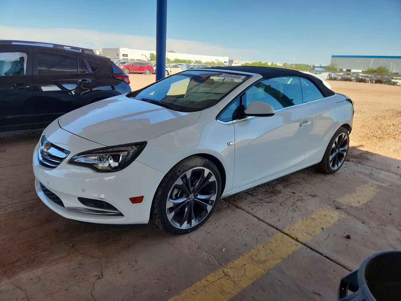 2019 Buick Cascada Premium, VIN W04WH3N56KG326852 — Rear end