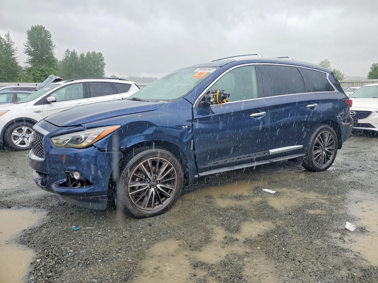 2016 Infiniti QX60, VIN 5N1AL0MM1GC519703 — Front end