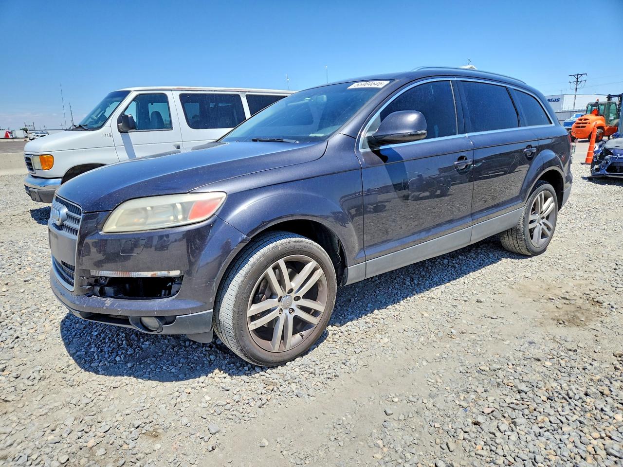 2007 Audi Q7 Premium, VIN WA1BY74L37D079854 — Front end