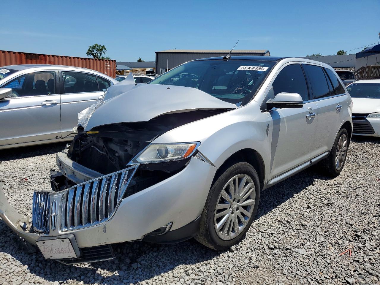 2012 Lincoln MKX, VIN 2LMDJ8JK4CBL16209 — Перед