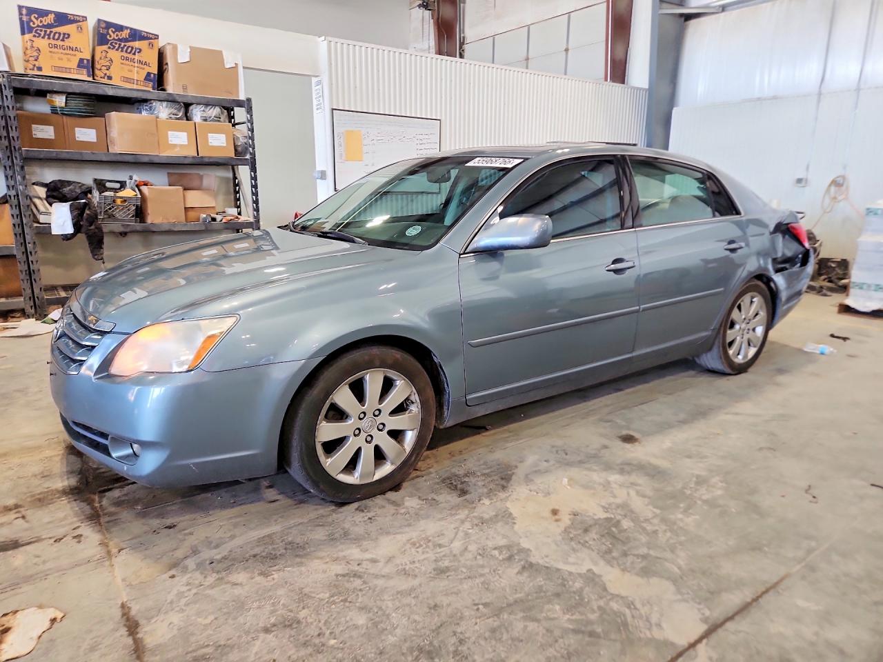 2007 Toyota Avalon XL, VIN 4T1BK36B97U236013 — Rear end