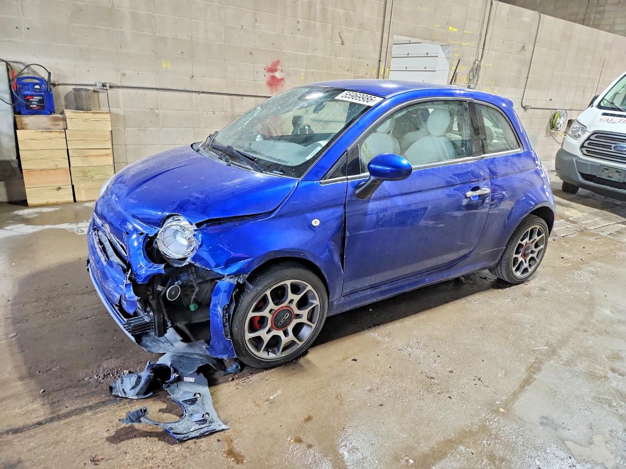 2014 FIAT 500 Sport, VIN 3C3CFFBR2ET205618 — Front end