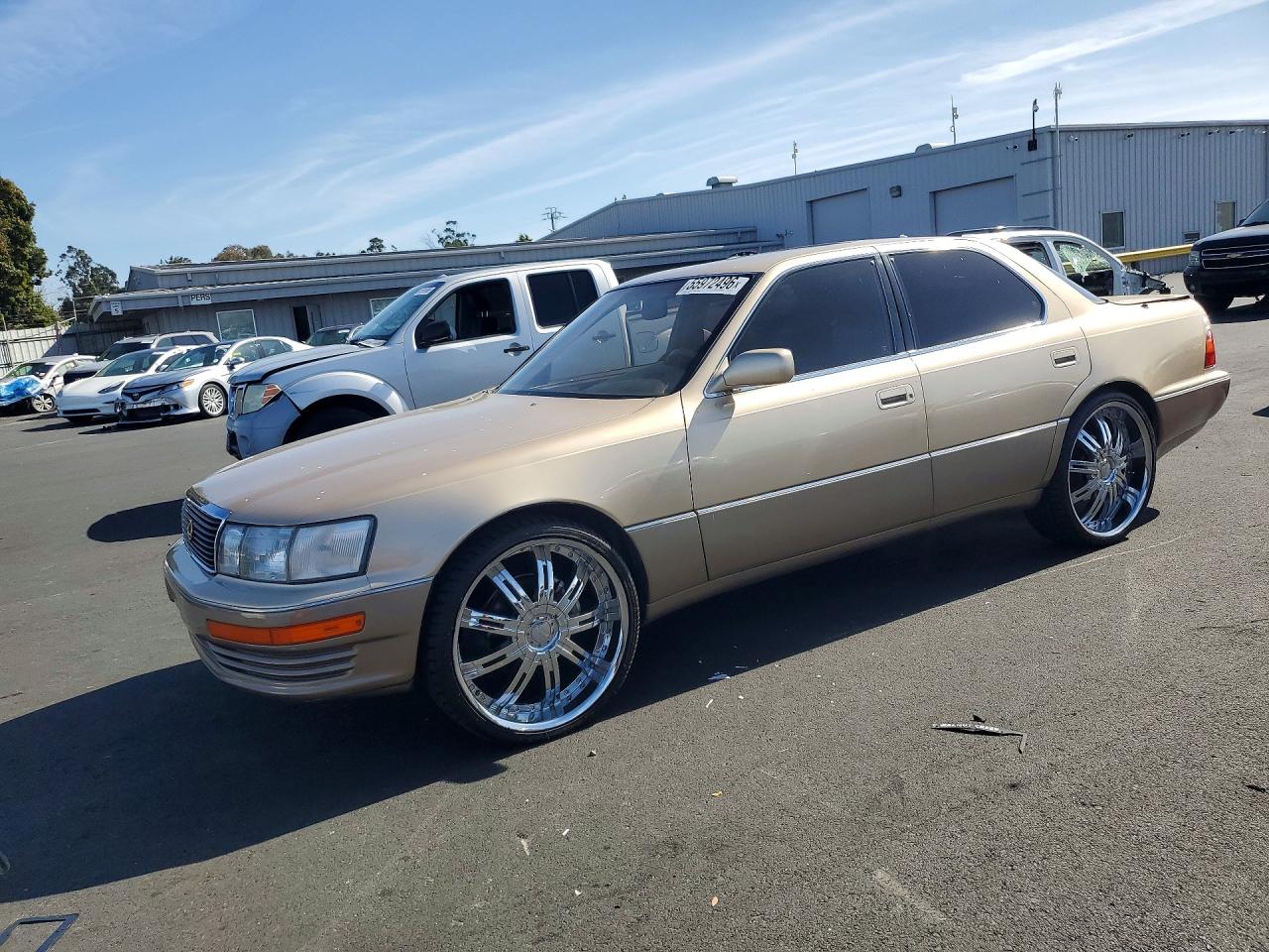 1994 Lexus LS 400, VIN JT8UF11E9R0204758 — Minor dents and scratches