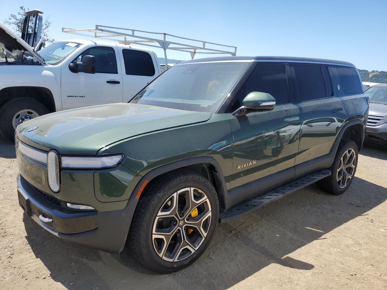 2023 Rivian R1S Launch Edition, VIN 7PDSGABL9PN007715 — Undercarriage