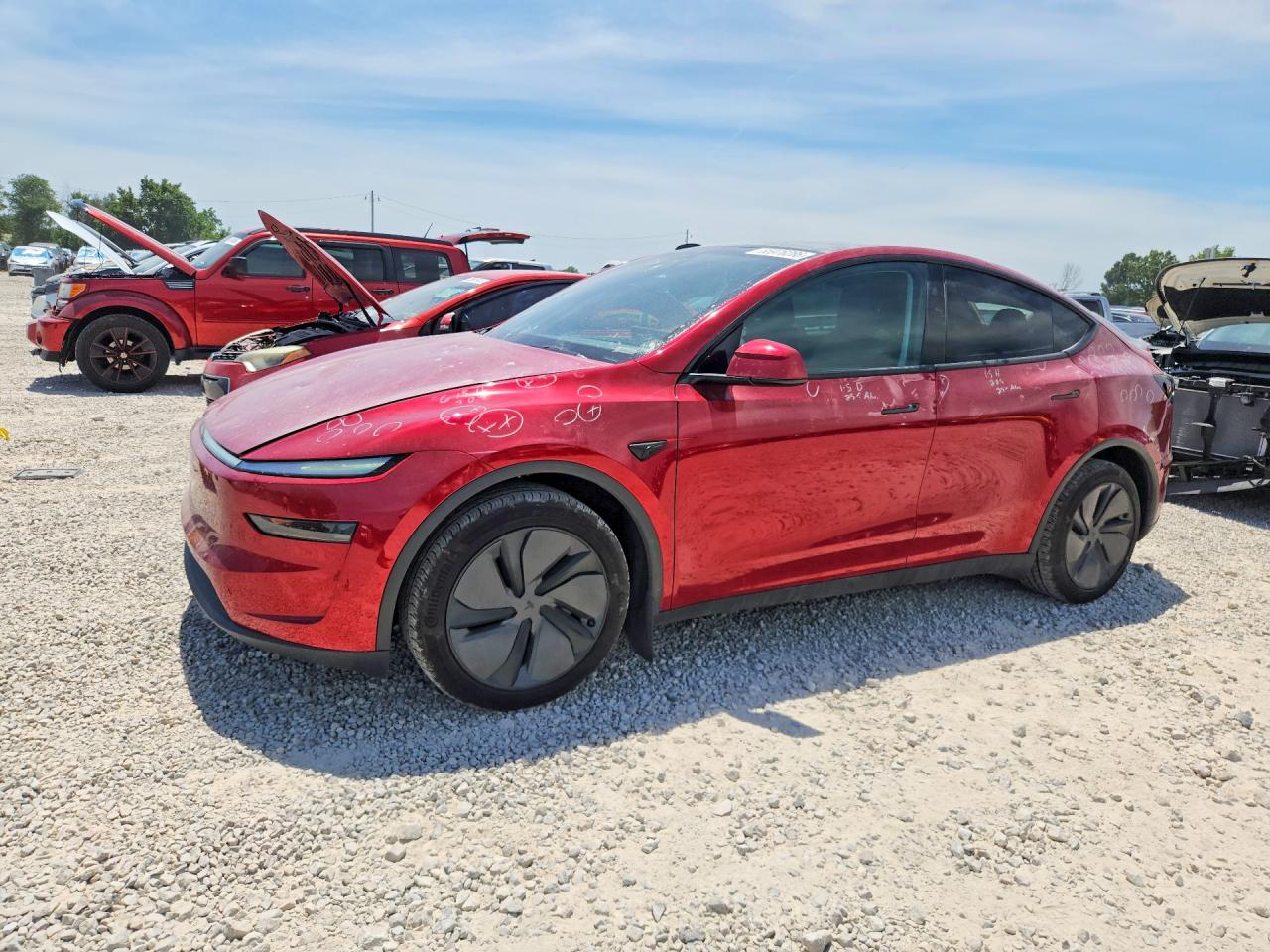 2026 Tesla Model Y Long Range Launch Series, VIN 7SAYGDEE6TF336612 — Град