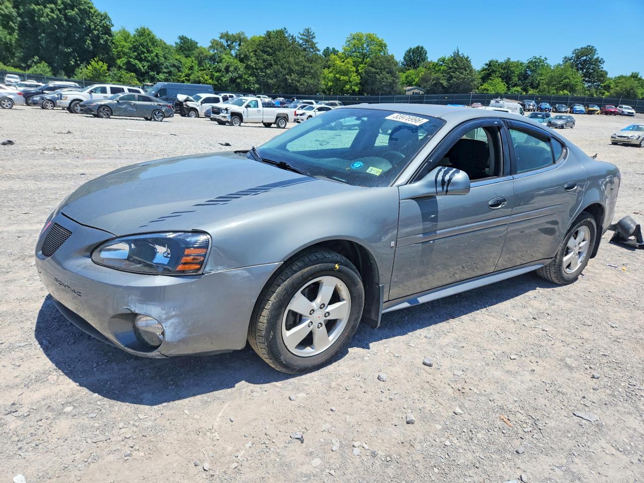 2008 Pontiac Grand Prix, VIN 2G2WP552681144427 — Front end