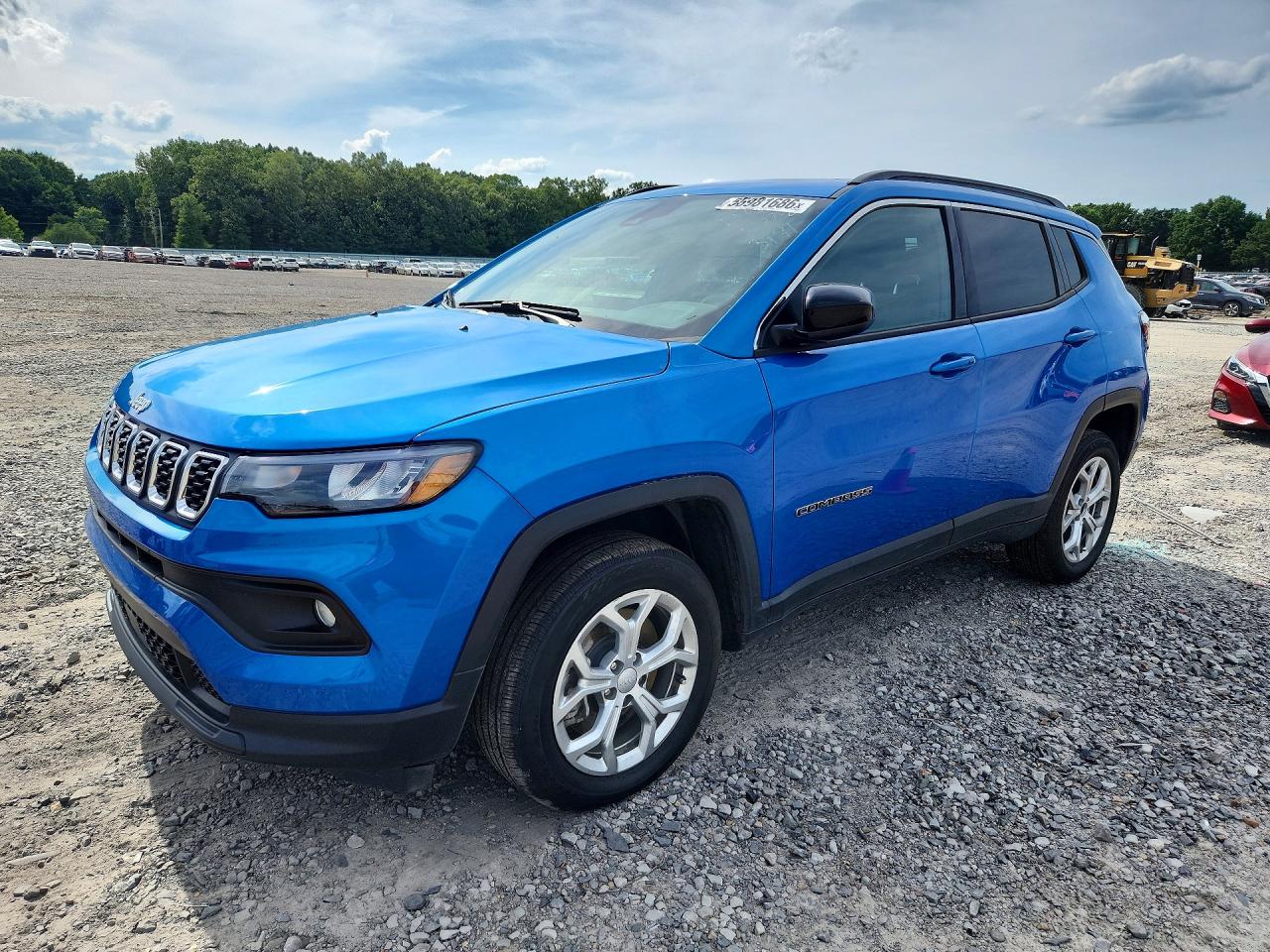 2024 Jeep Compass Latitude, VIN 3C4NJDBN4RT153760 — Rear end