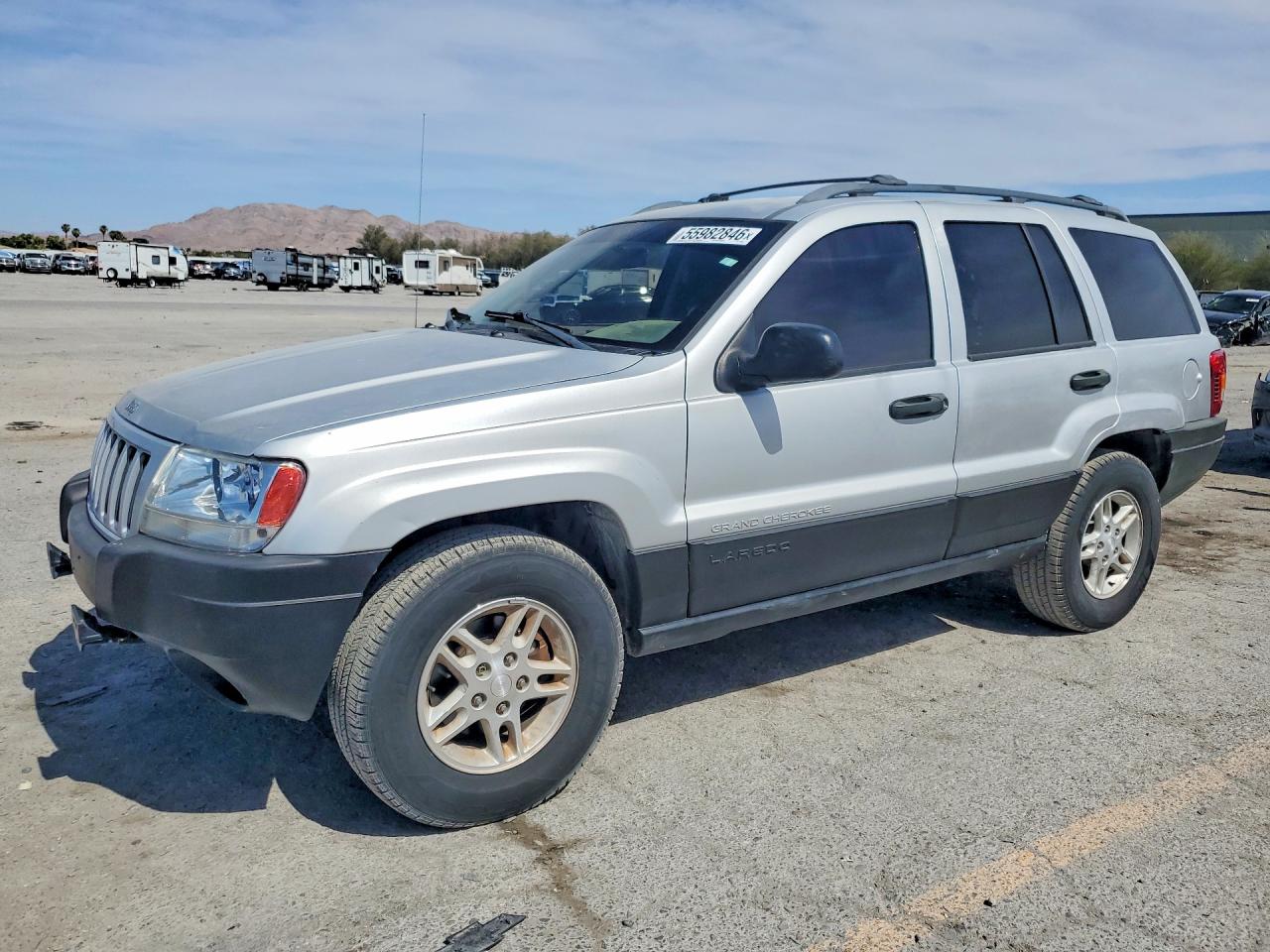 2004 Jeep Grand Cherokee Laredo, VIN 1J4GW48N84C358045 — Rear end