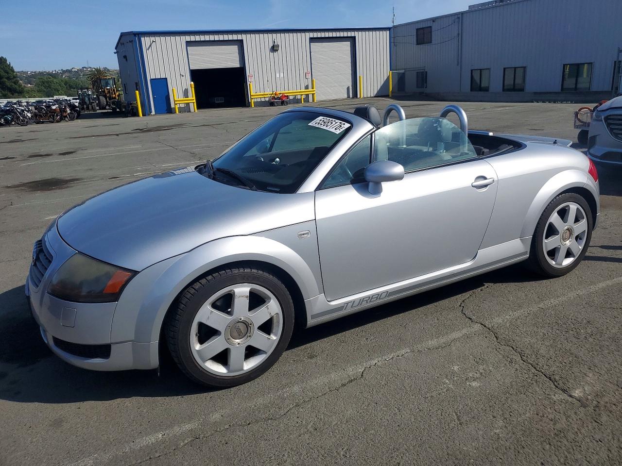 2002 Audi TT, VIN TRUUT28N221030110 — Мелкие вмятины и царапины