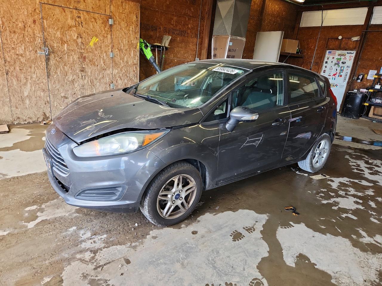 2018 Ford Fiesta SE, VIN 3FADP4EJ4JM111113 — Front end