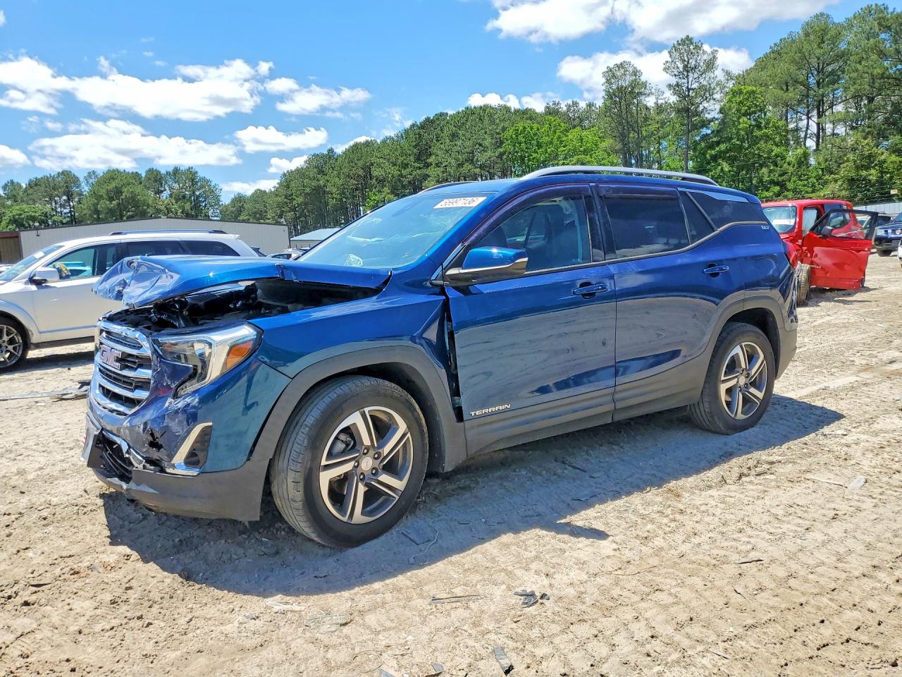 2020 GMC Terrain SLT, VIN 3GKALPEV4LL212419 — Перед