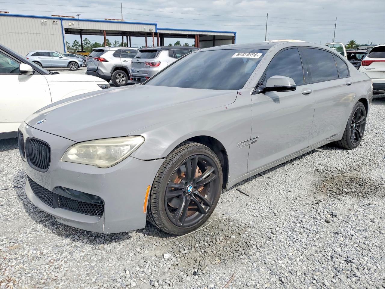 2015 BMW 7 Series 740Li, VIN WBAYE4C57FD139009 — Front end