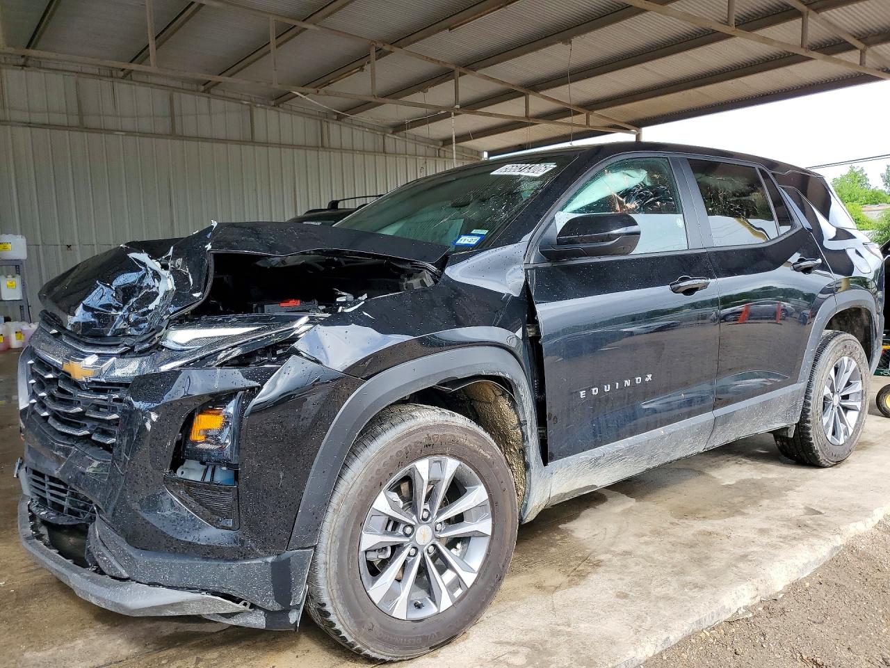2026 Chevrolet Equinox FWD LT, VIN 3GNAXHEG7TL370820 — Front end