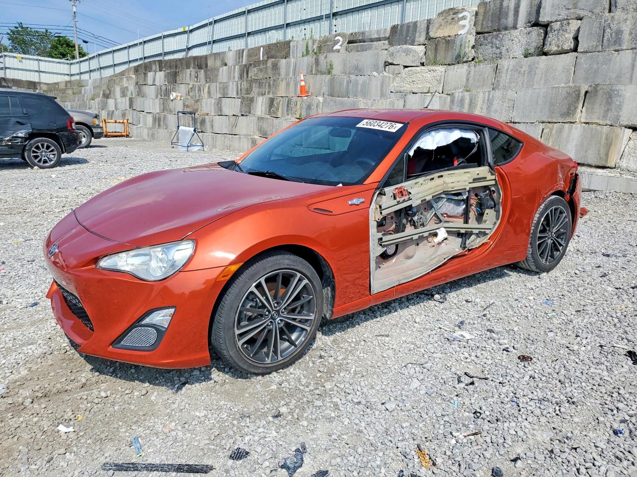 2013 Scion FR-S 10 Series, VIN JF1ZNAA14D1710143 — Side
