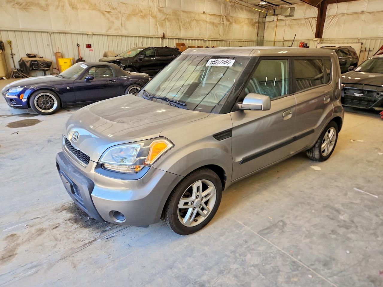 2010 Kia Soul +, VIN KNDJT2A29A7178294 — Undercarriage
