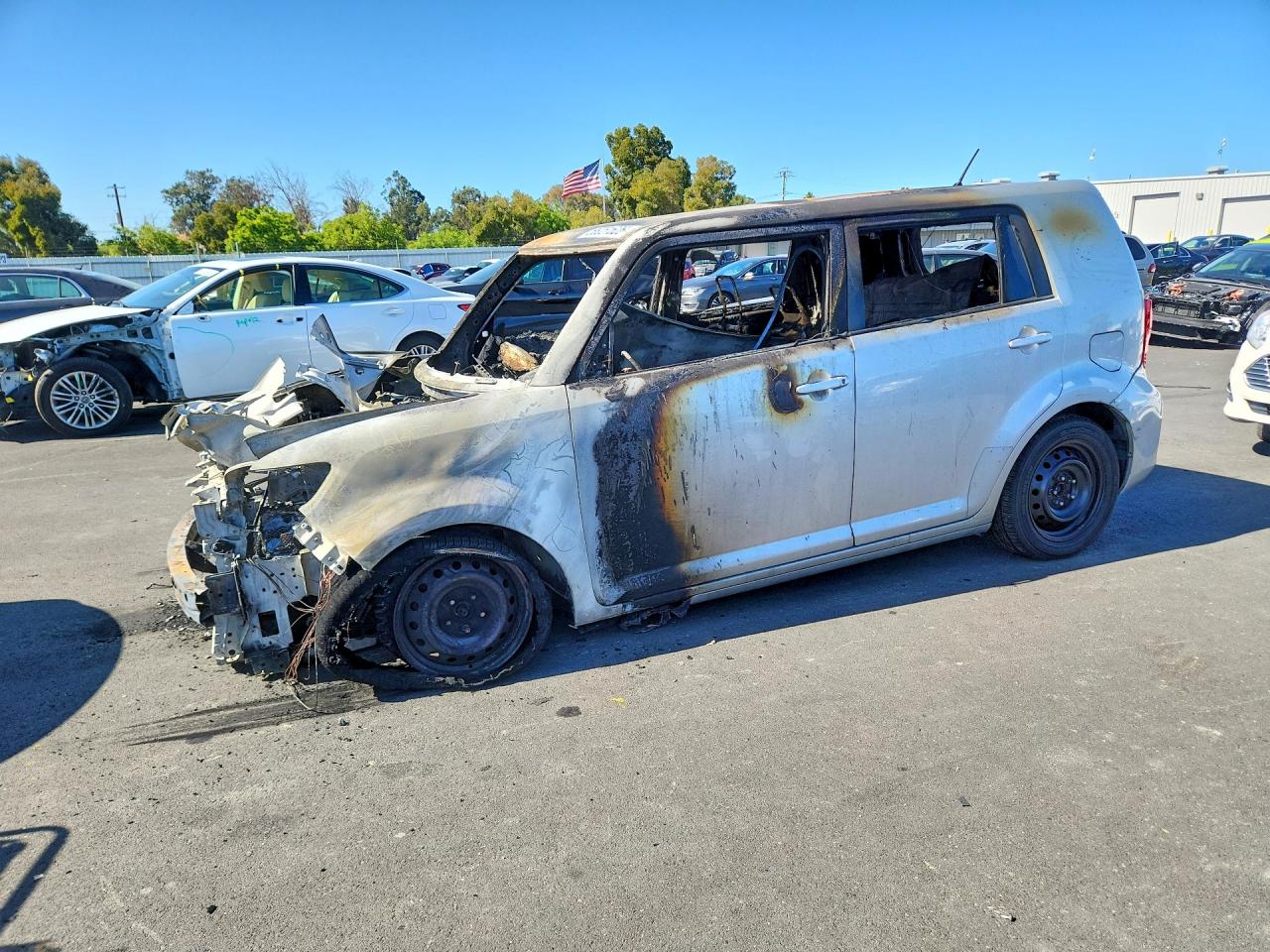 2013 Scion xB, VIN JTLZE4FE9DJ040651 — Burn