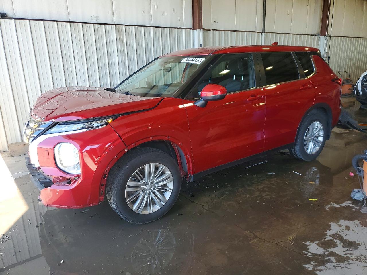 2023 Mitsubishi Outlander ES, VIN JA4J4TA87PZ058881 — Перед