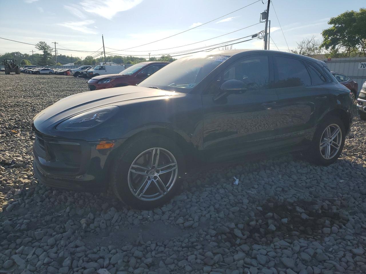 2022 Porsche Macan, VIN WP1AA2A56NLB07114 — Front end